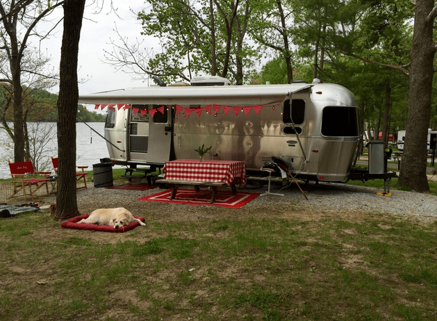 Image: Bob-and-Becky-Kevoian.4.png