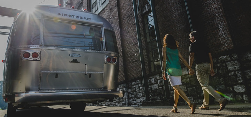 2017 Airstream Classic Travel Trailer