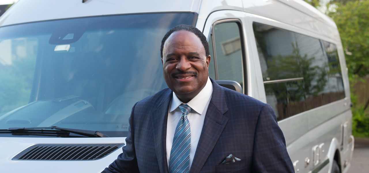 16_blog_touring-coach_james-brown-off-season_feat-2