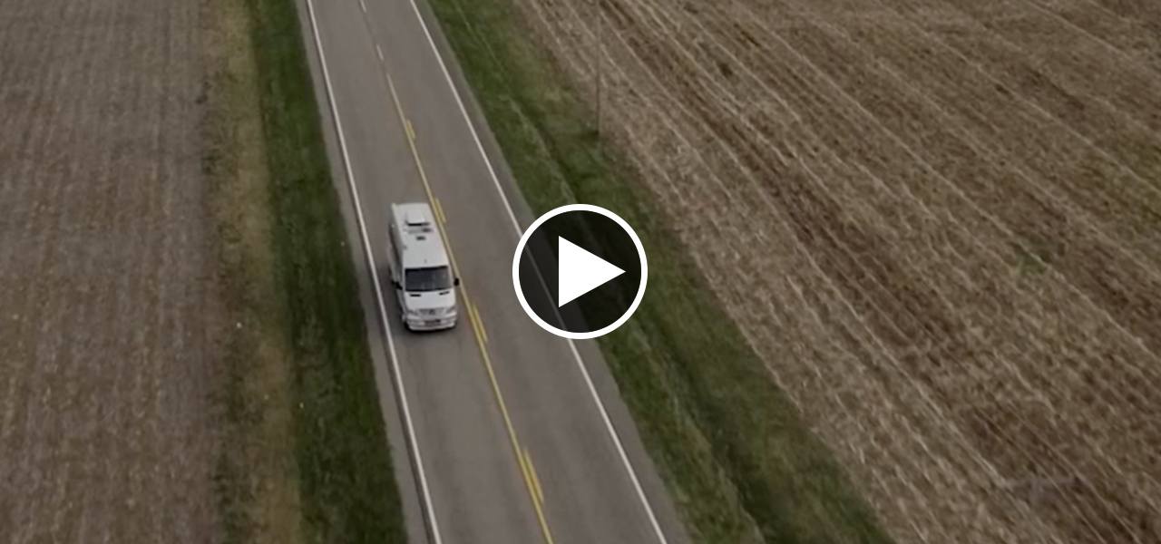 16_blog_touring-coach_quality-video_floorplans_feat-play