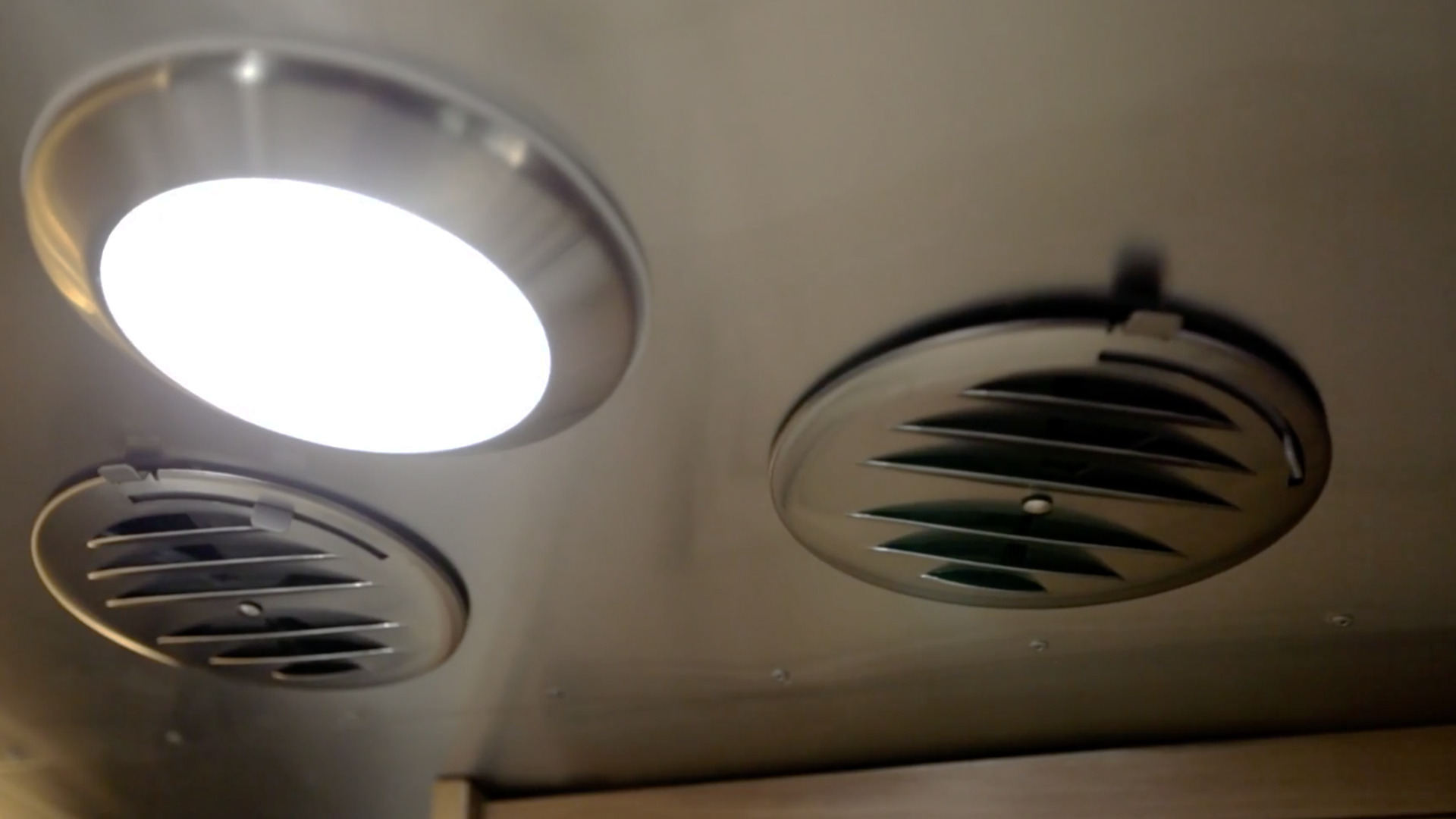 Airstream-Quietstream-Vents