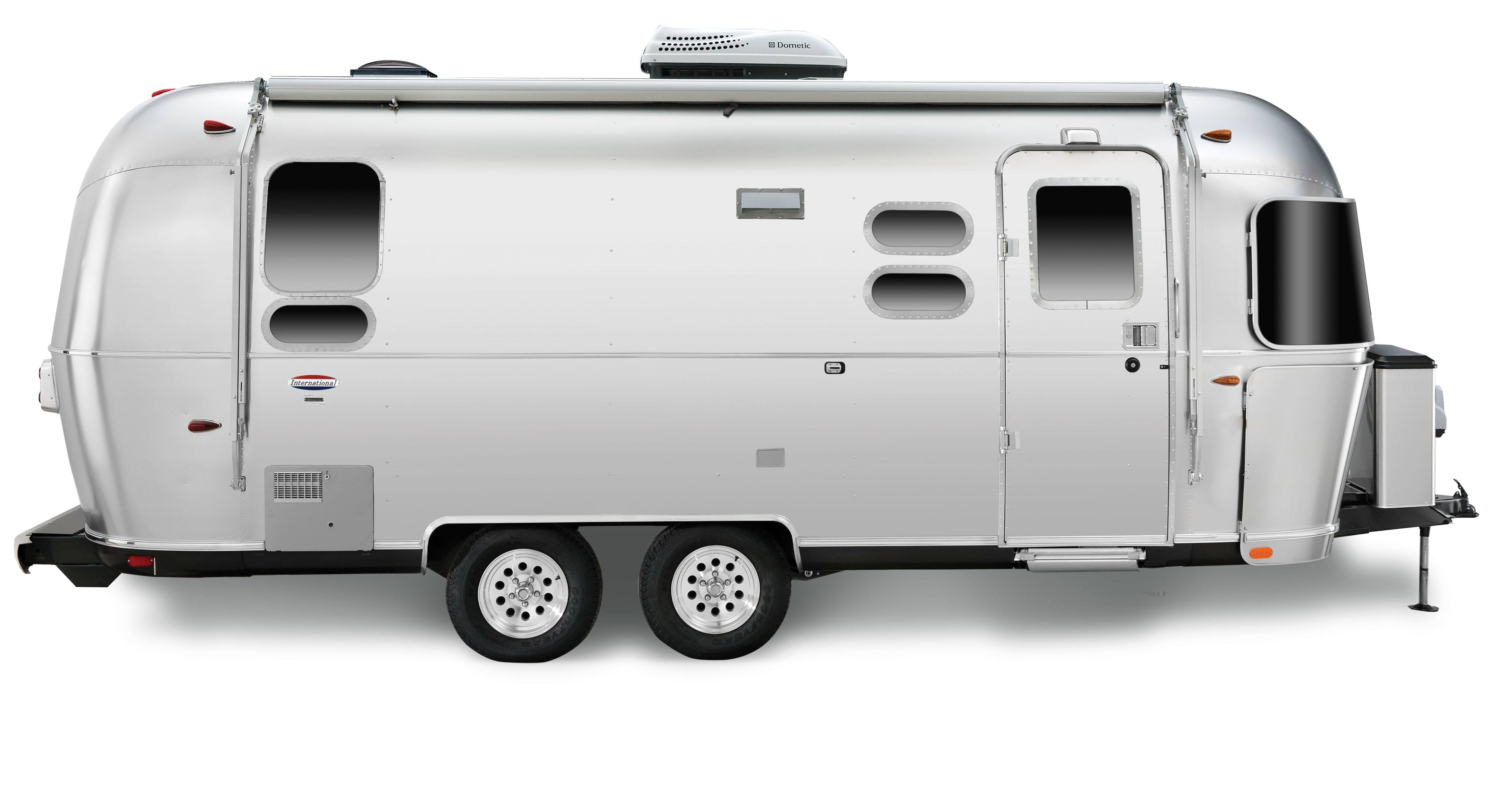 Image: 2017-23D-International-Signature-Exterior-Profile-Curb-Side-WEB.jpg