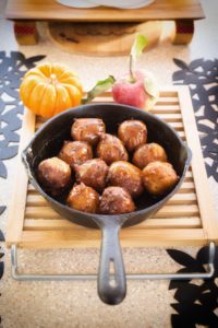 Monica Bennett Airstream Thanksgiving.4