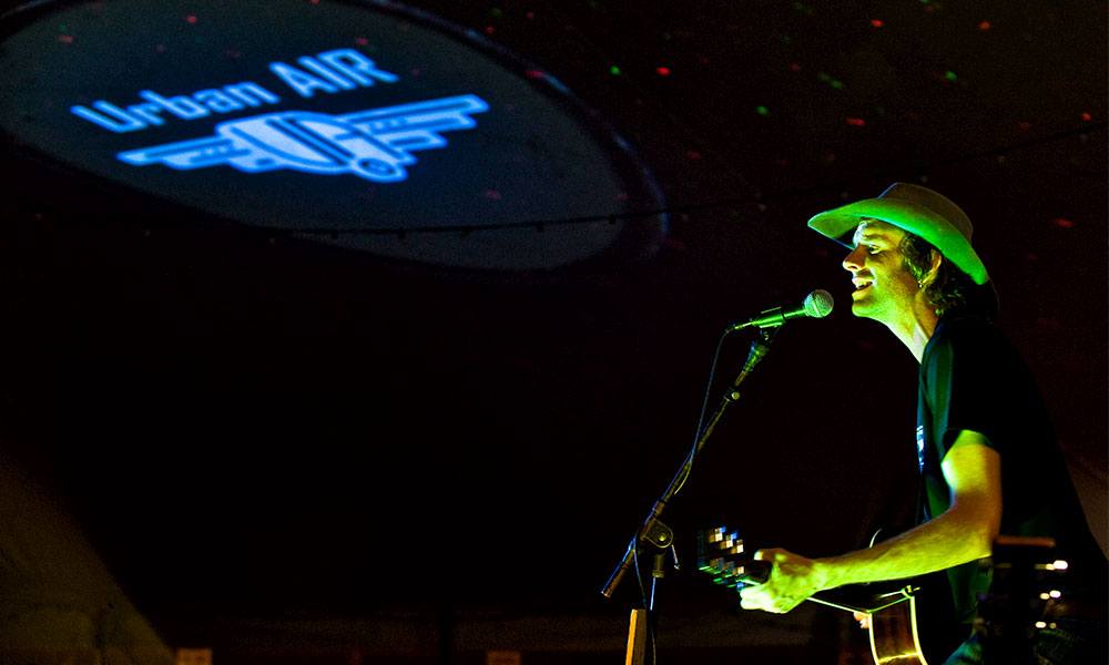 Image: UrbanAirconcert.jpg