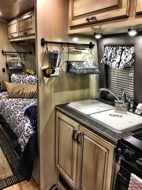 Melissa Yee Airstream Profile