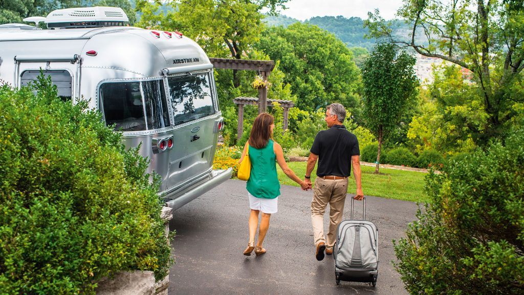 Image: airstream-att-connected-classic-1024x576.jpg