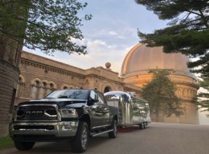 airstream-party-in-the-stars3