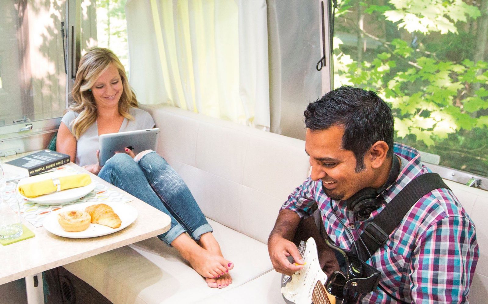 airstream hook up
