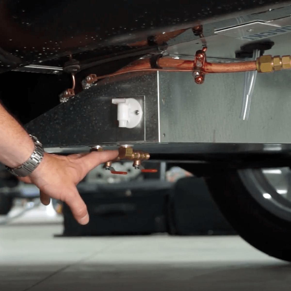 Basecamp-Sub-Features-Grid-1-TankHeaters