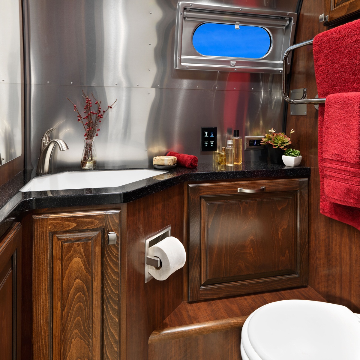 Classic-Sub-Floorplan-Individual-30RB-1-Bathroom