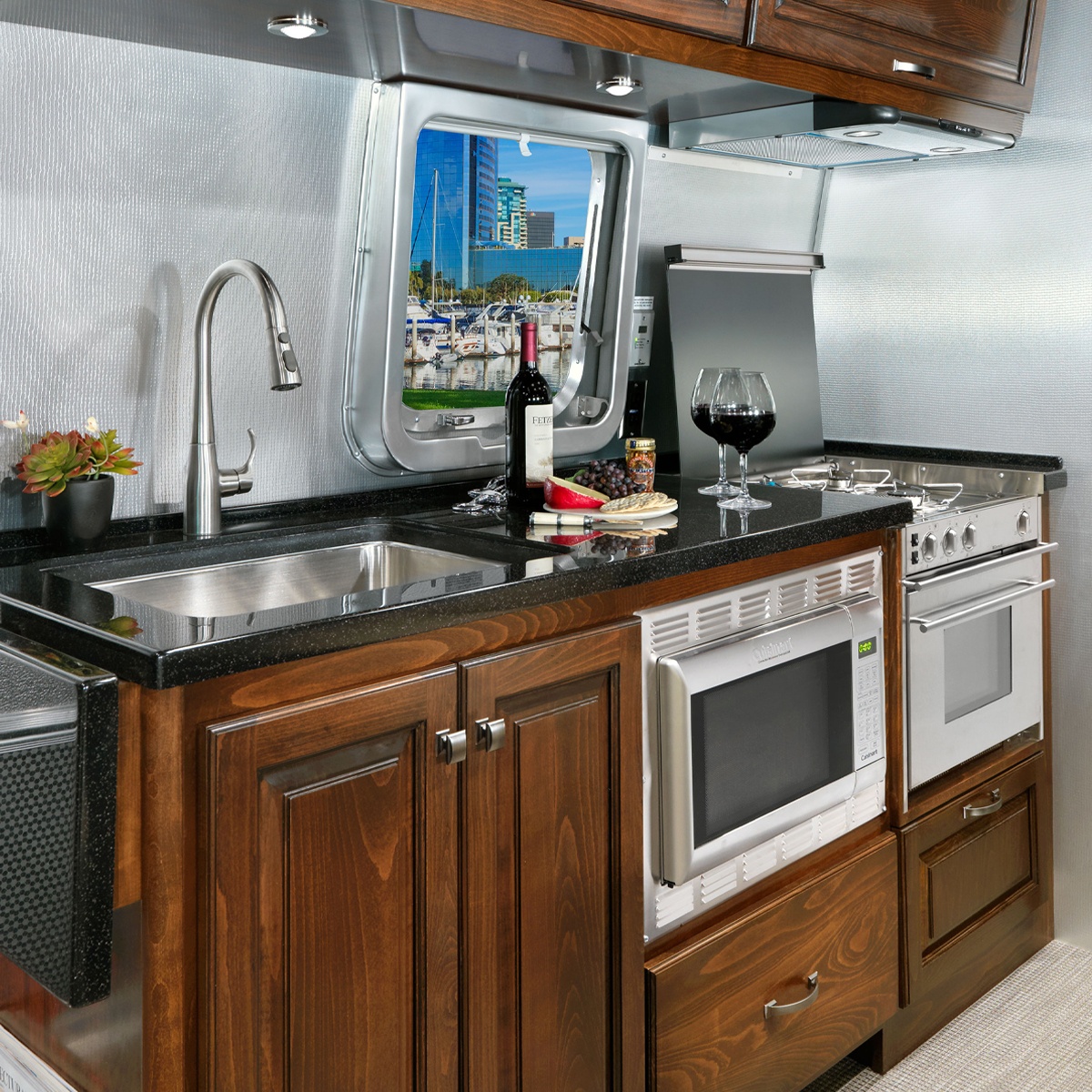 Classic-Sub-Floorplan-Individual-30RB-2-Kitchen