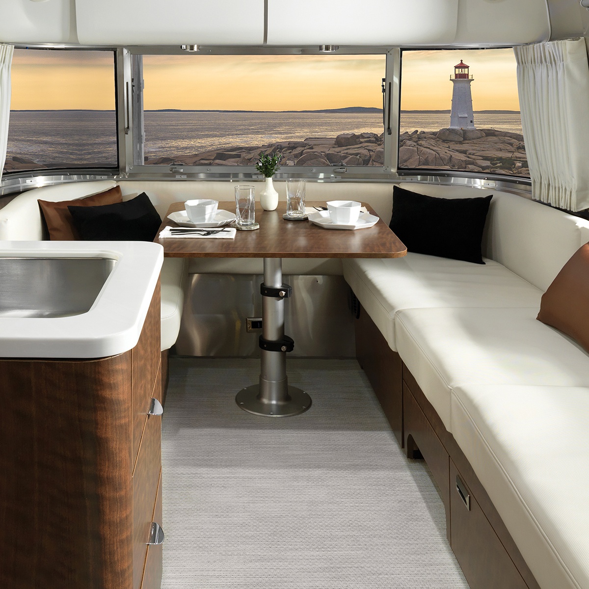 Globetrotter-Sub-Floorplan-Individual-27FB-3-Dinette