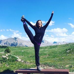 Airstream-Baseamp-Ballet-Shari-and-Todd-Allen3