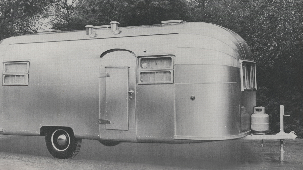 FlyingCloud-Overview-WhyAirstream-TimelessDesign