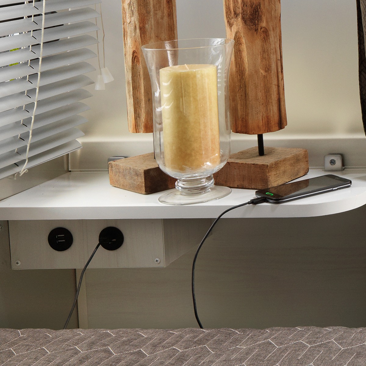 Sport-Sub-Features-Grid-5-USBCharging