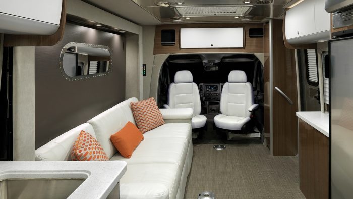 Floor Plans | Atlas | Touring Coaches | Airstream