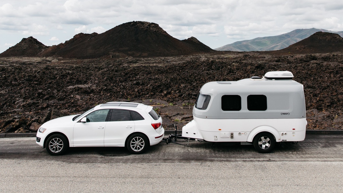 Airstream Nest Fiberglass Sixteen Foot Travel Trailer Audi Q3 Mountains