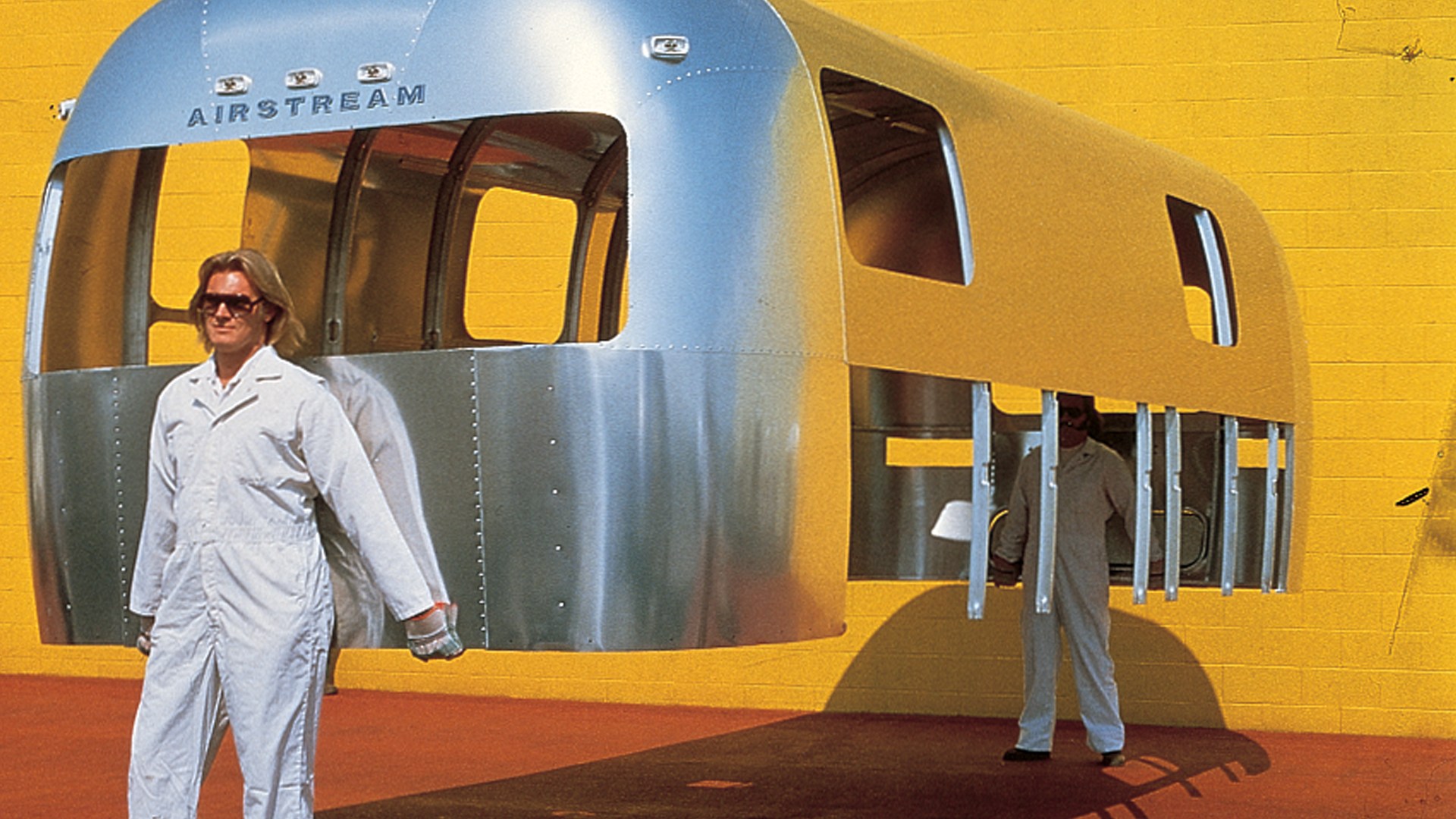 Heritage-History-Gallery-80s-FactoryPhoto