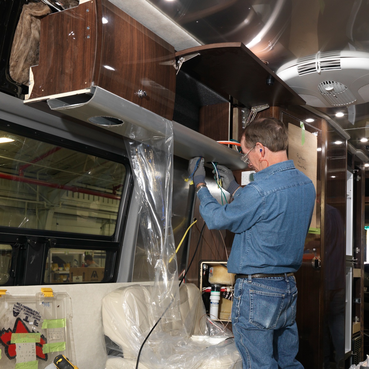 Heritage-HowItsMade-TouringCoach-7-FurnitureSecure