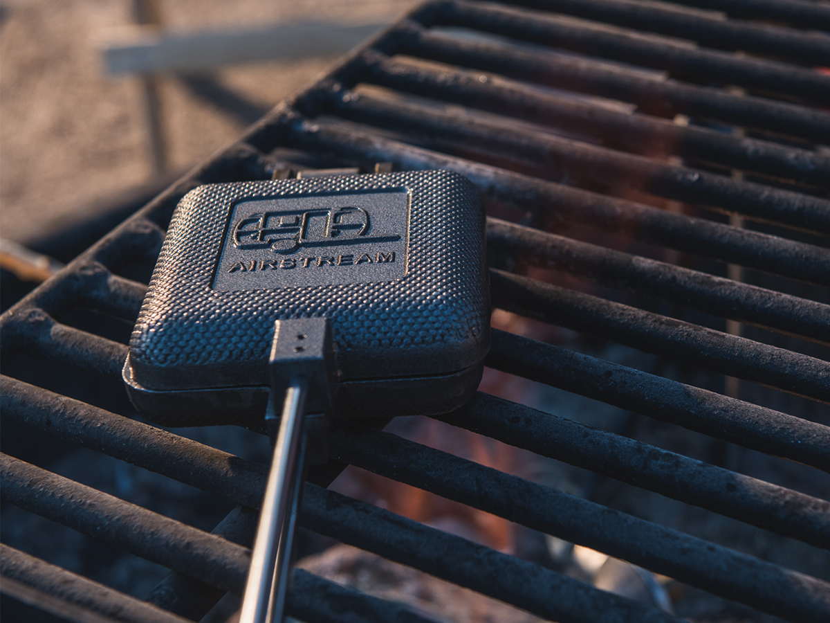 Airstream-Campfire-Waffle-Maker-Mobile-Hero