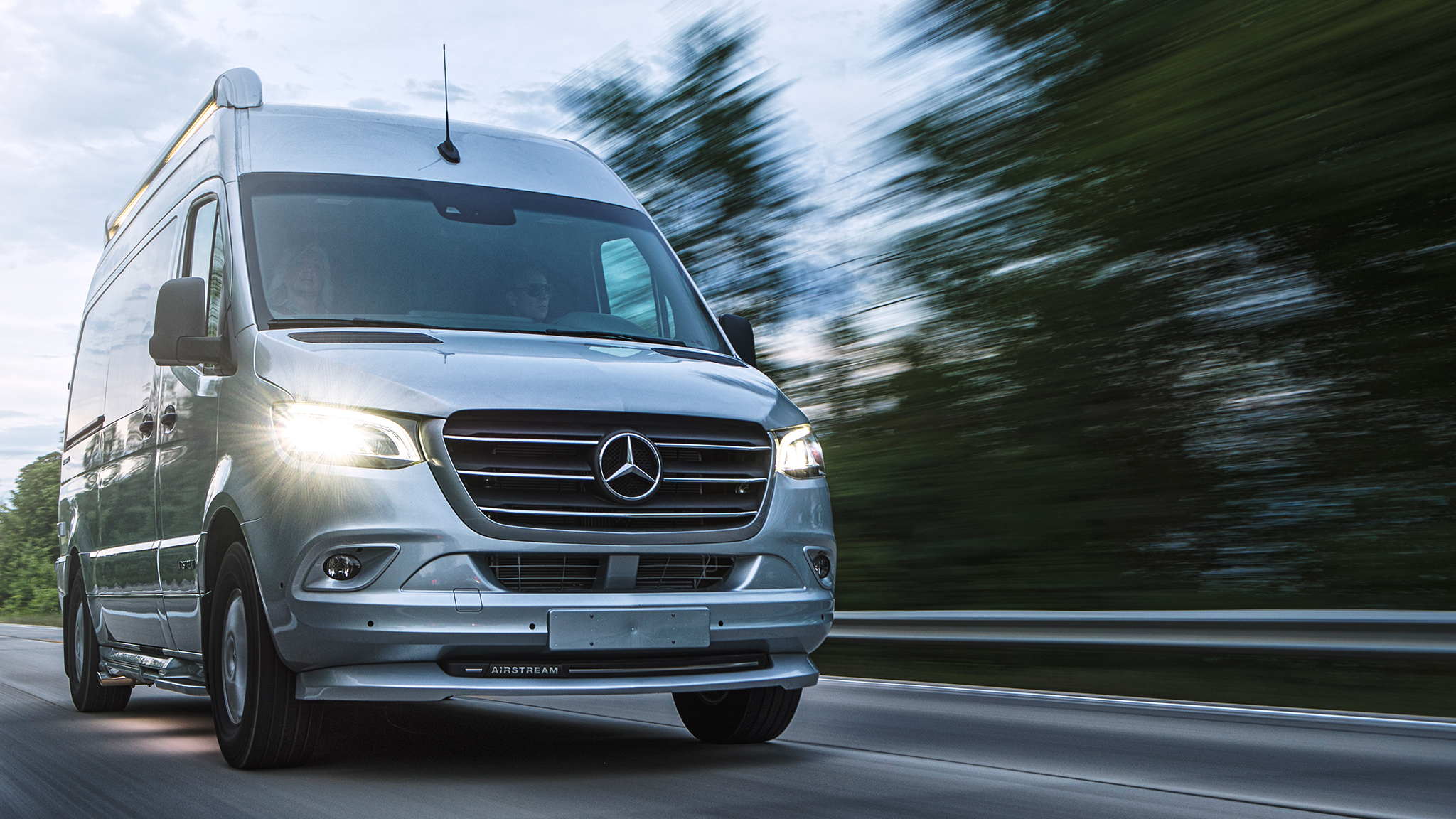 Airstream Touring Coach 2020