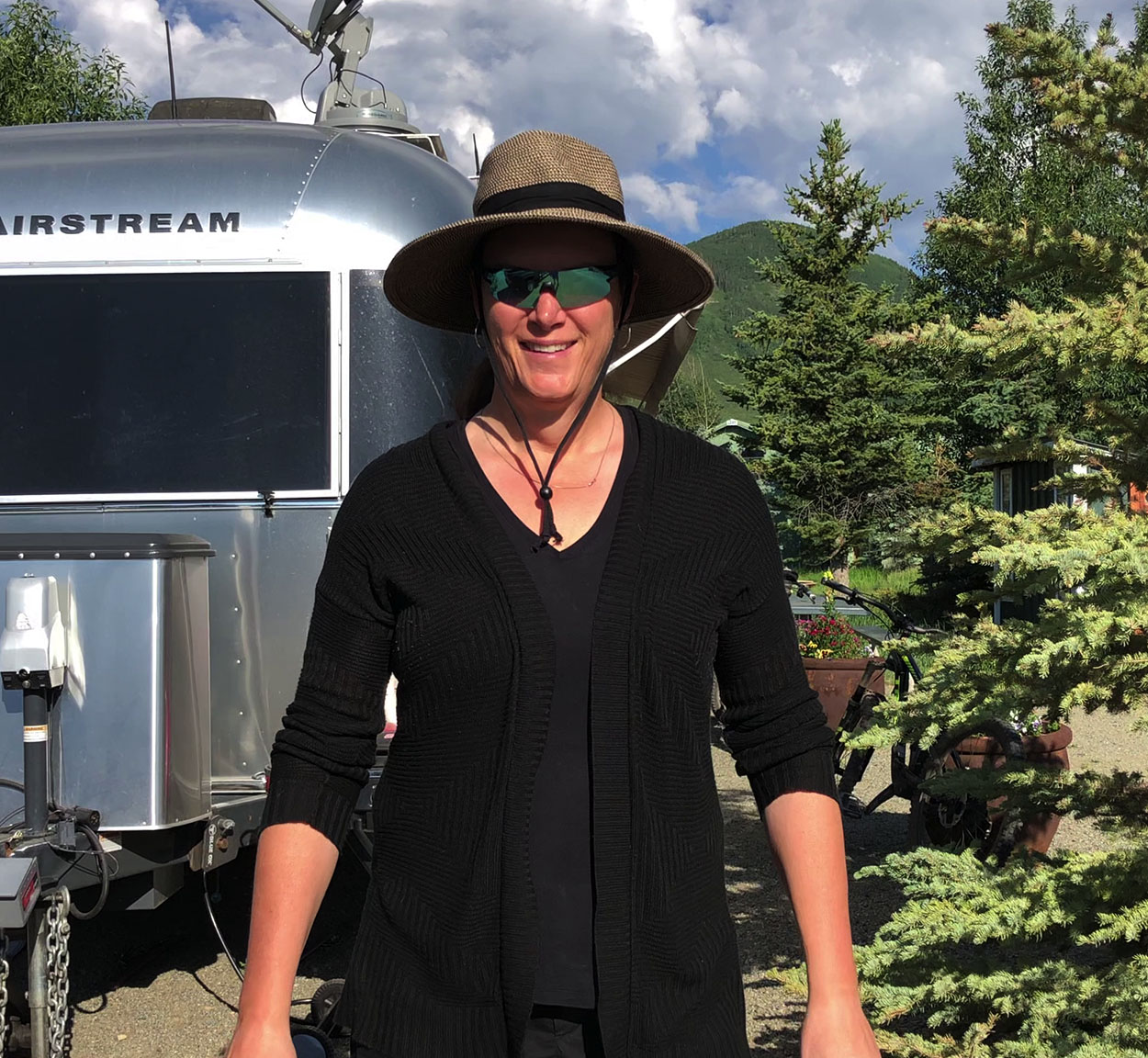 Emily Lewis Preview Pic