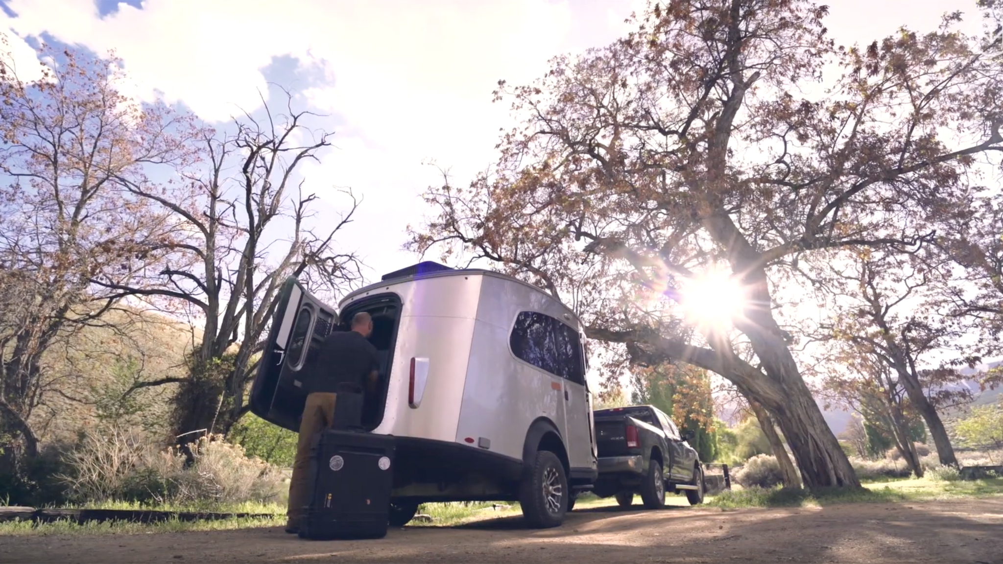 Portraits-of-Nevada-from-a-Basecamp-Mobile-Studio-Desktop-Header