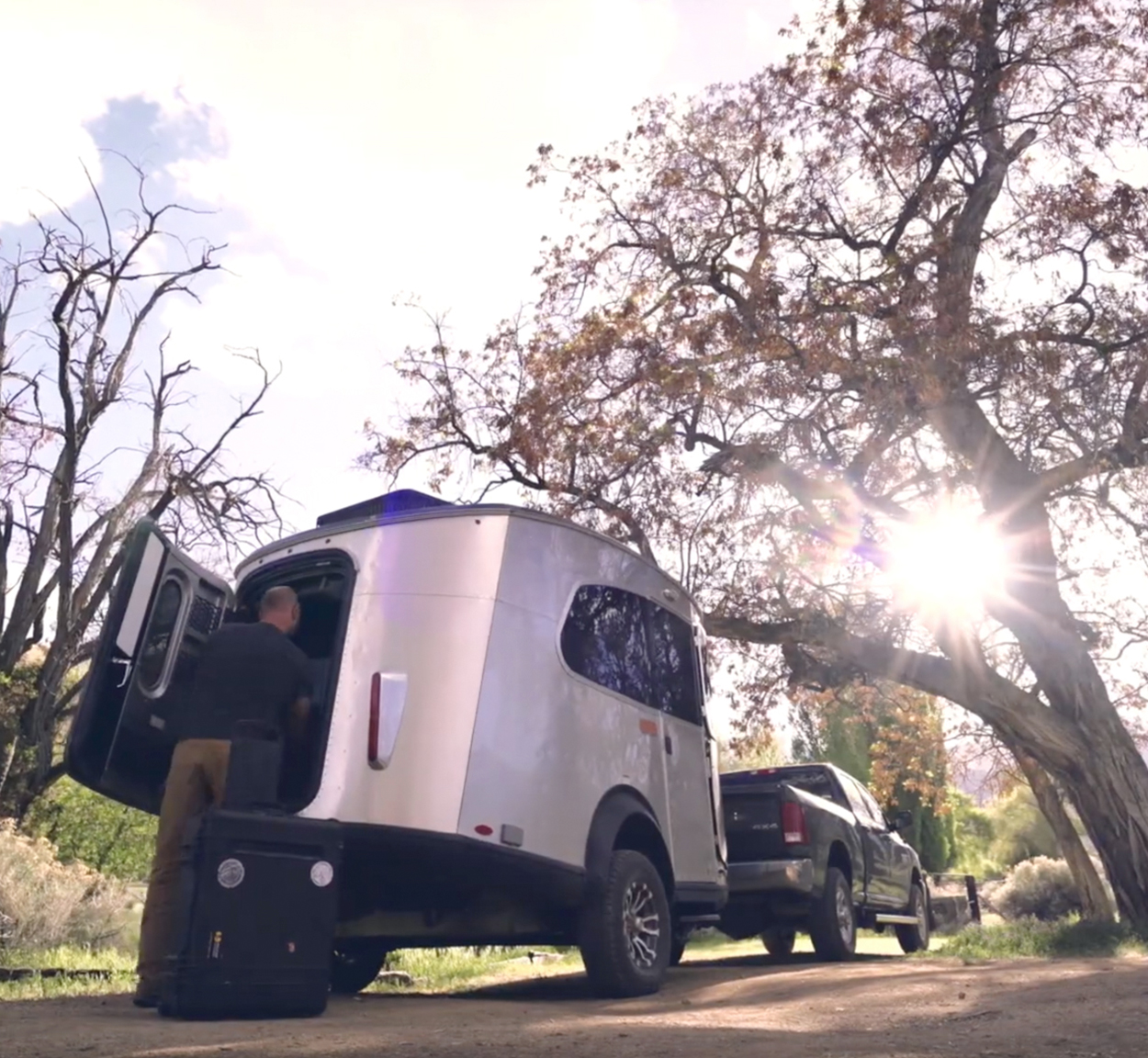 Portraits-of-Nevada-from-a-Basecamp-Mobile-Studio-mobile-header