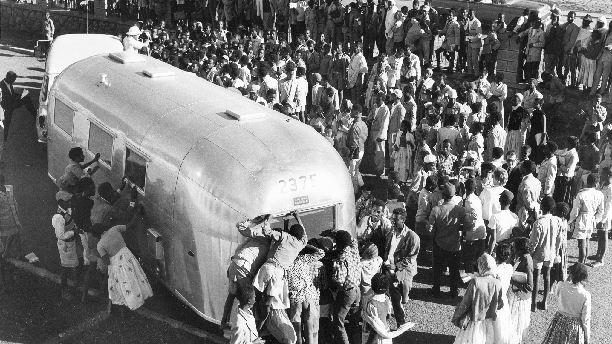 Airstream Pete Turner Picture Wally Byam Africa Caravan Travel Trailer