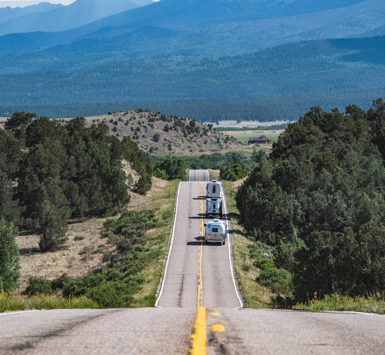 Comparing-Airstreams-Guide-Blog