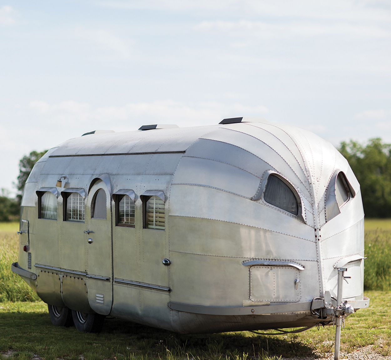 Airstream-Clipper-A-Trailer-Worth-Remembering-blog-preview