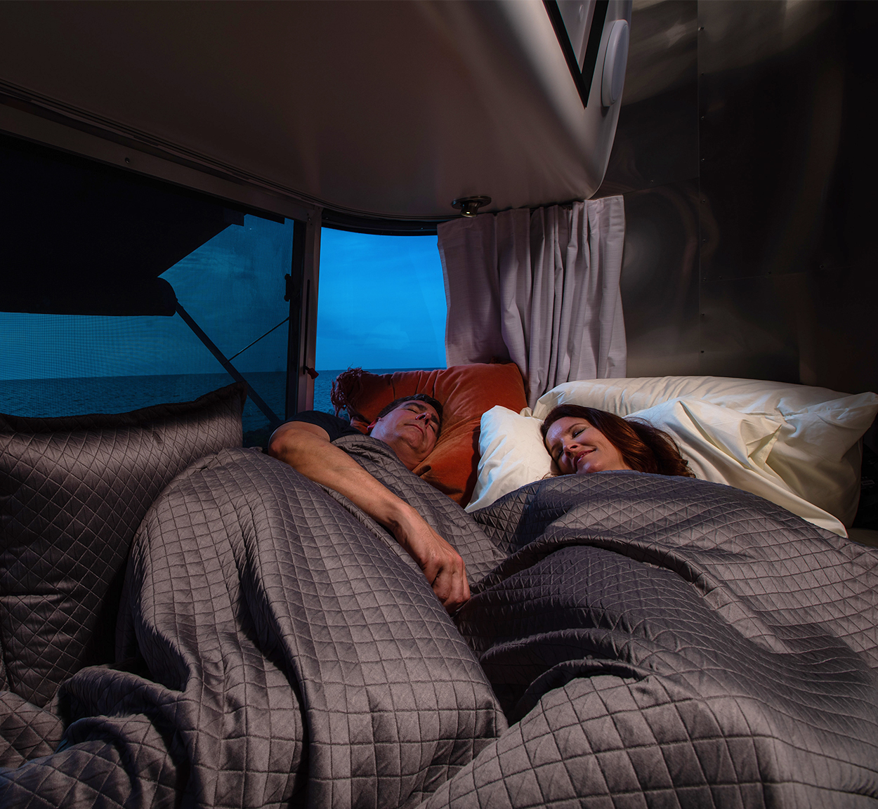 Airstream-Travel-Trailer-Mattress-Guide-Preview-Header