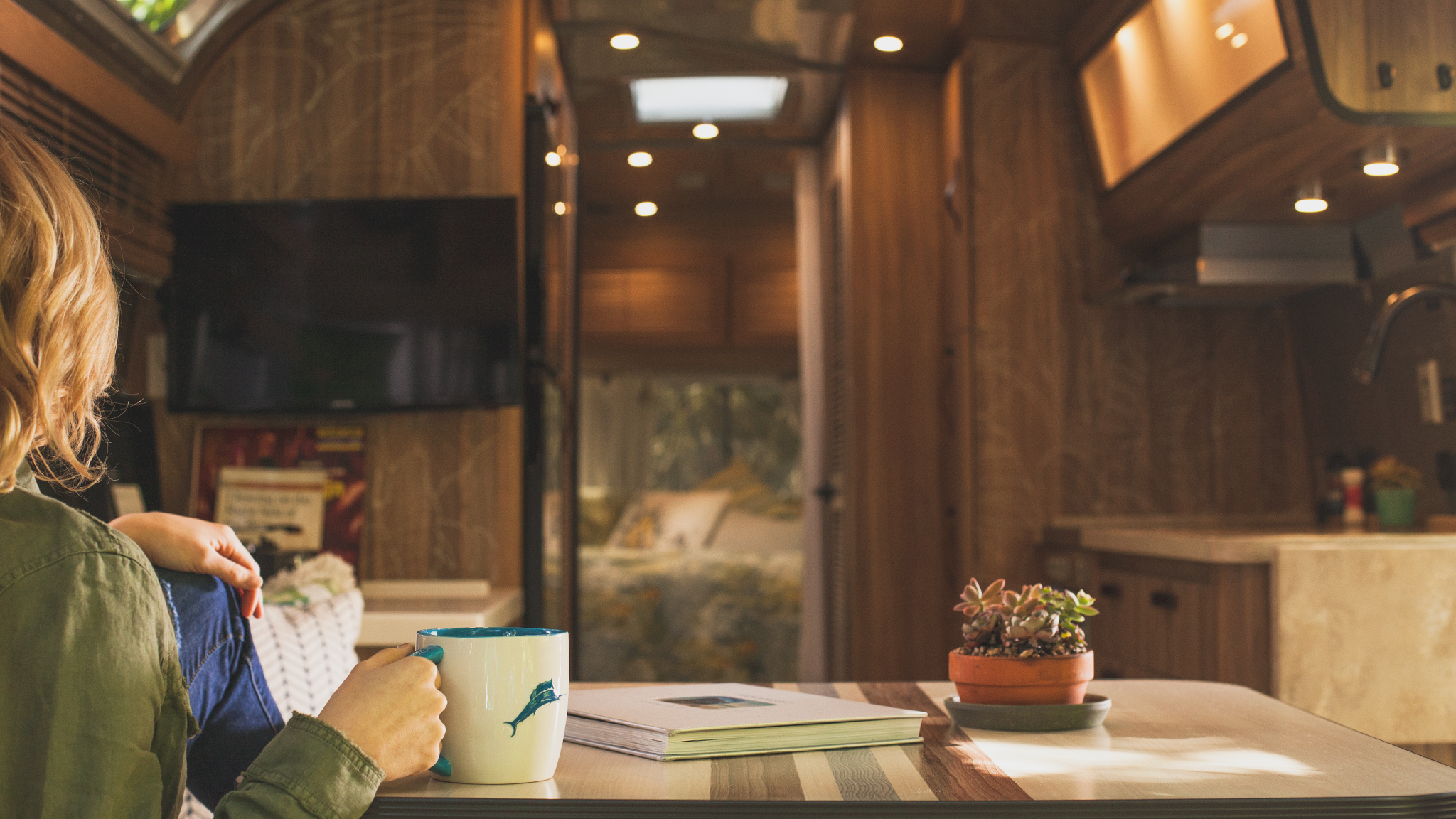 Airstream-Cleaning-and-Disinfecting-Interior-Desktop-Header