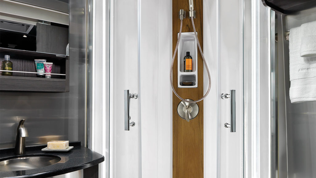 Airstream Atlas Lavy