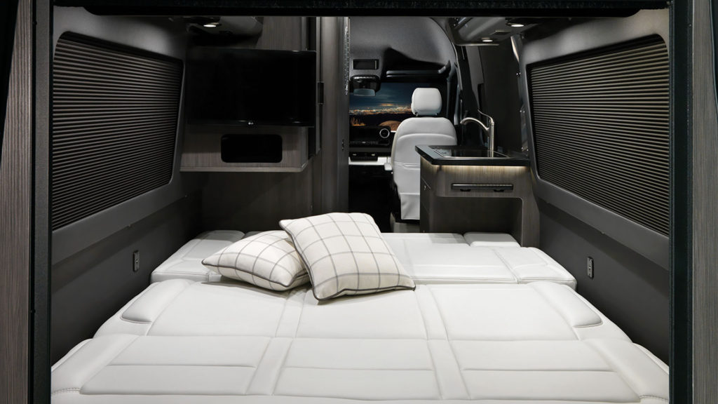 Airstream Interstate Nineteen Lux White Interior