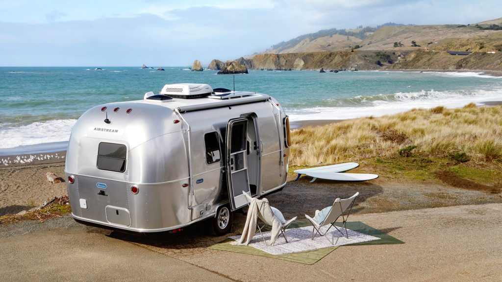 AIRxPotteryBarn-ExteriorLandscape-Gallery