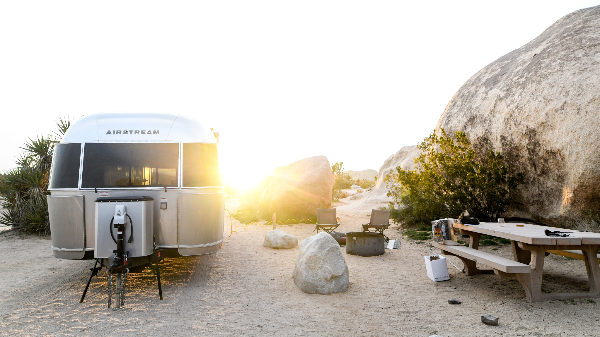 Airstream-National-Parks-Updates-2020-Feature-Joshua-Tree-Desktop-Header