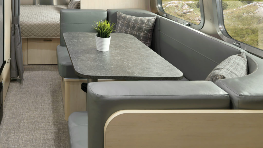 2021-Airstream-Flying-Cloud-Sunlight-Maple-Dinette-Feature-Hotspot-23FB