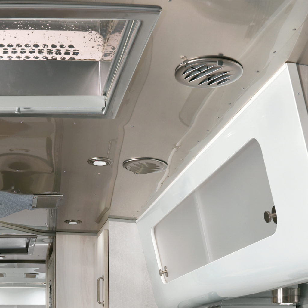 2021-Airstream-International-Quietstream-Feature-Grid