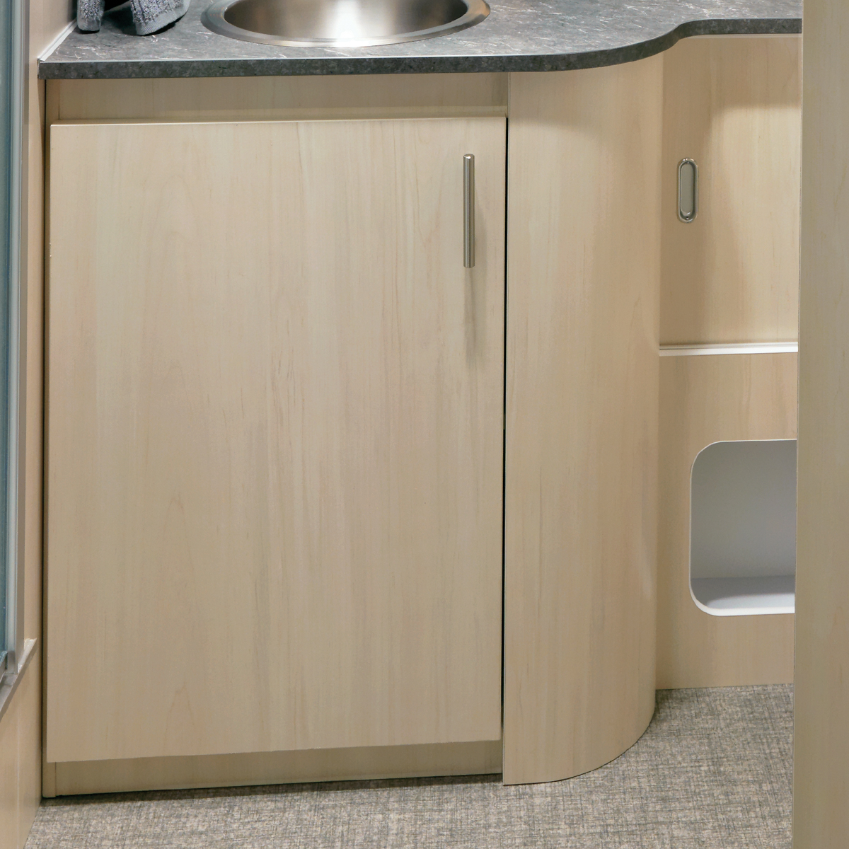 Airstream-Flying-Cloud-Hand-Crafted-Cabinetry