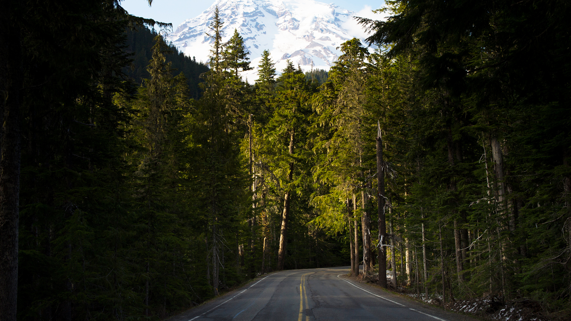 Ask-an-Airstreamer-Towing-with-Touring-Coach-Highway-Header-1