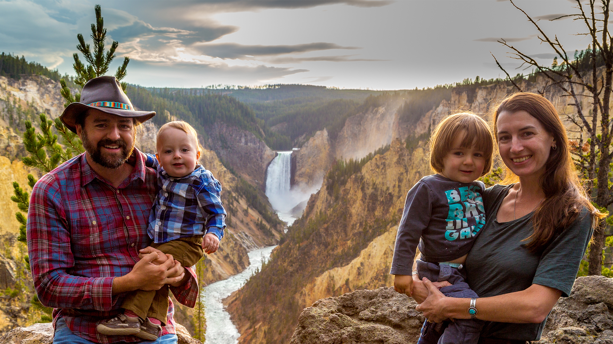 Airstream-Ambassadors-Nina-and-Eric-Header-1