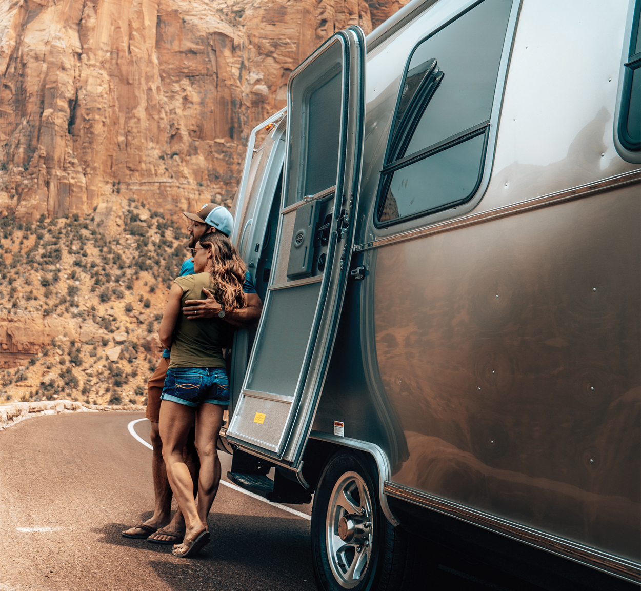 Airstream-Ambassadors-Scott-and-Collette-Preview-Image