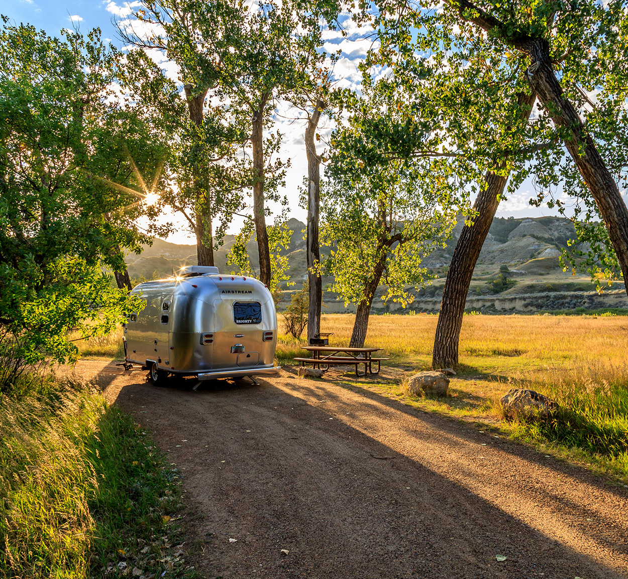 Airstream-Remote-Work-and-Running-a-Business-header-2