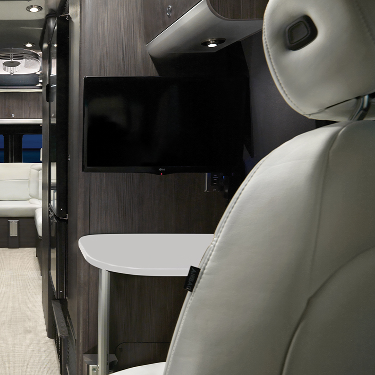 Airstream-Interstate-24GT-Desk