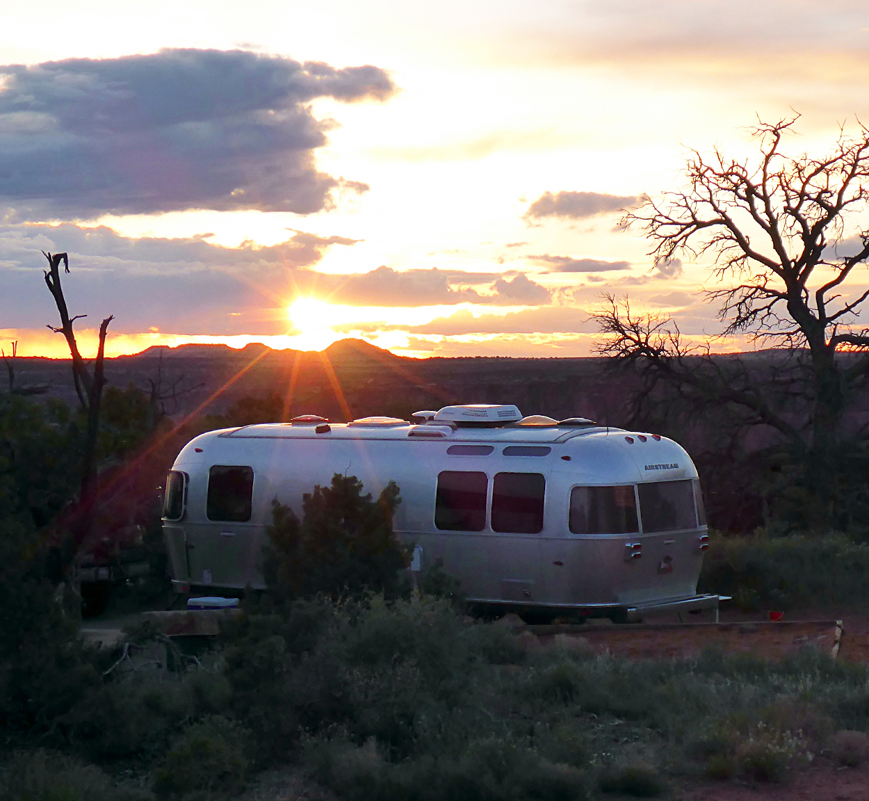 Airstream-Portable-Parks-at-Arches-Camping