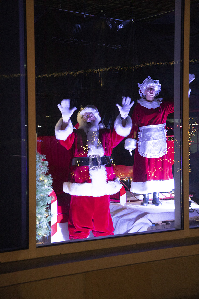 airstream christmas drive thru0008