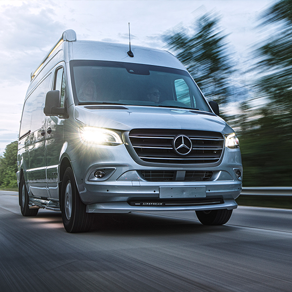 AIR-TCBlogs-QuestionsToAskBeforeBuying-5-DrivingExperience-19-Square