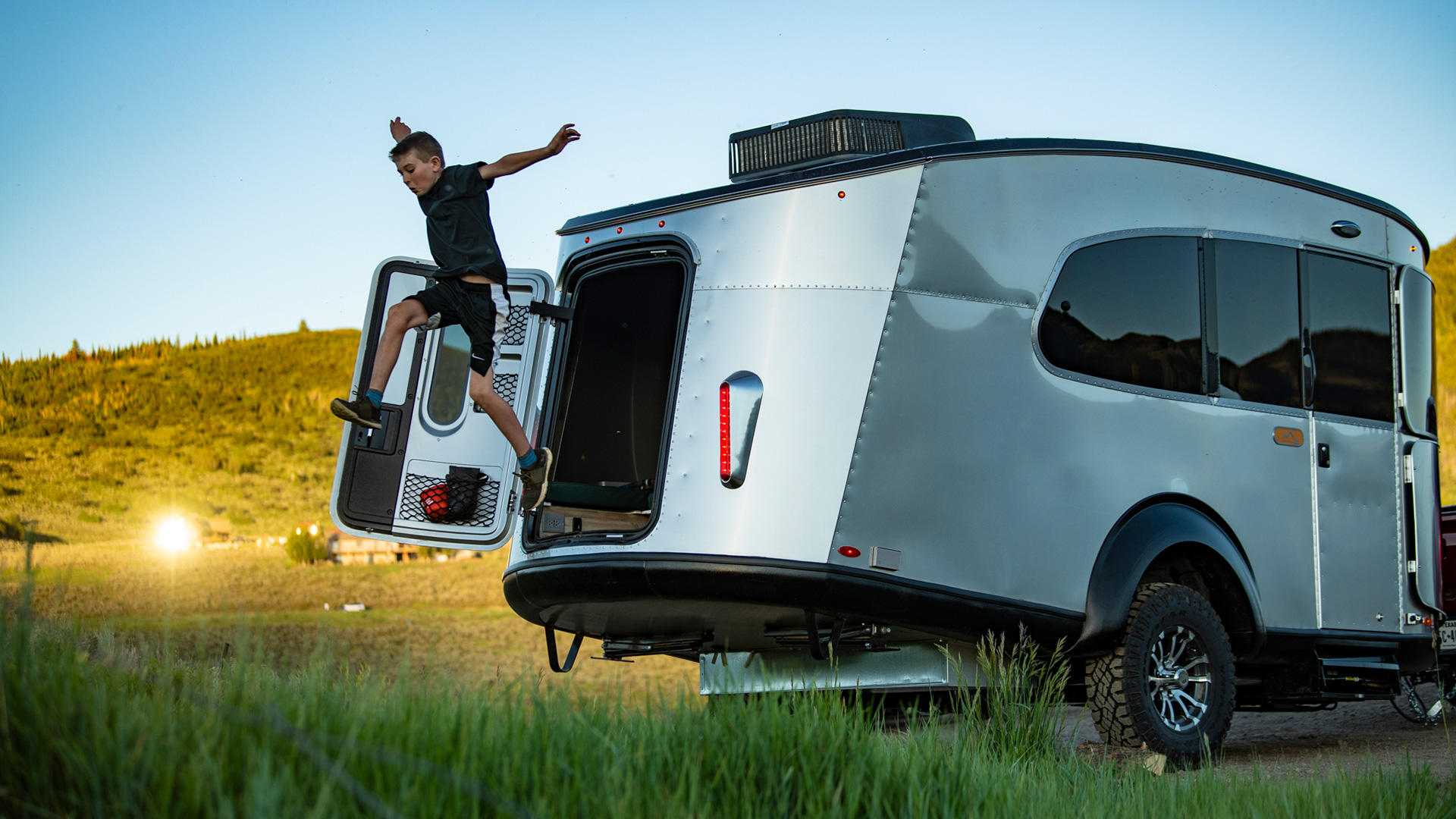 Airstream-Basecamp-20X-Why-Airstream-2.0-Feature