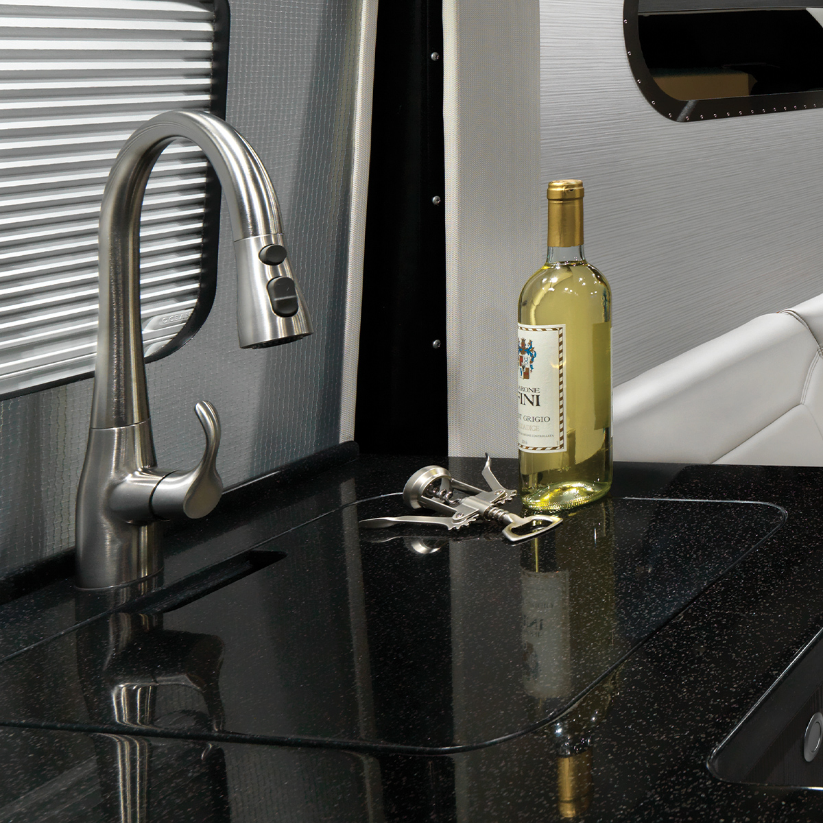 Image: 21-AIR-Blog-AtlasKitchen-5SinkCover-Square.jpg